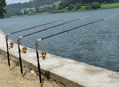 Самоподсекающая портативная удочка FisherGoMan